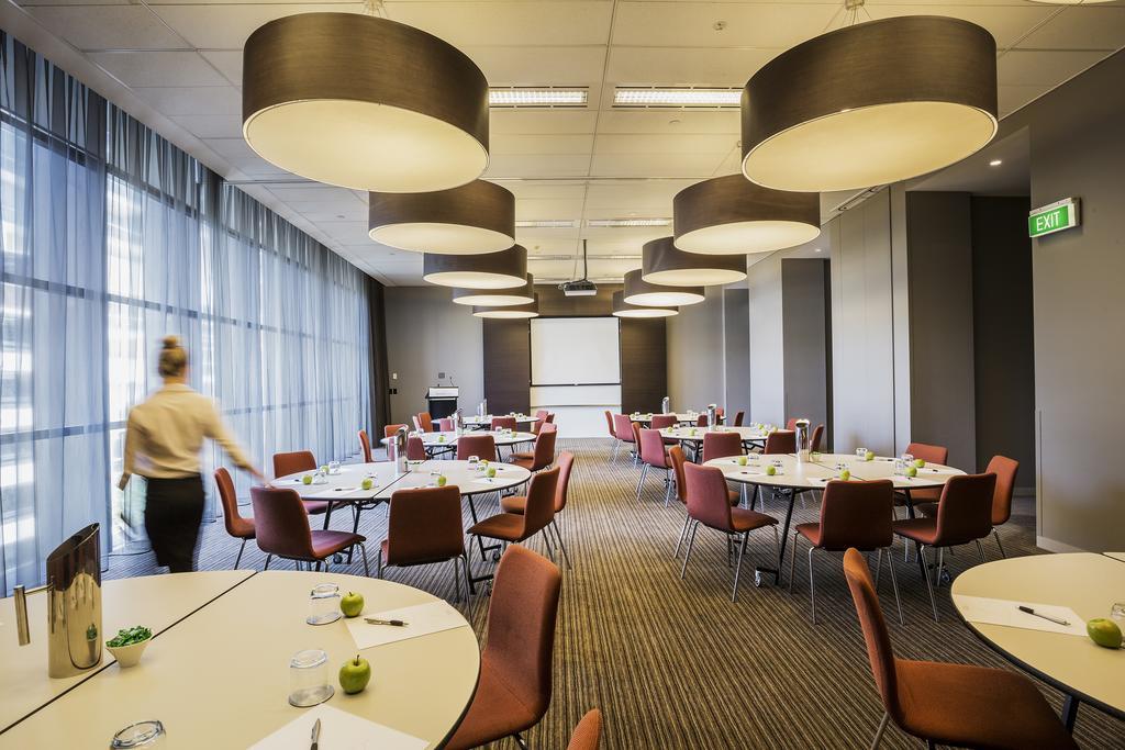 Fraser Suites Sydney Exterior foto Meeting room at the InterContinental Sydney